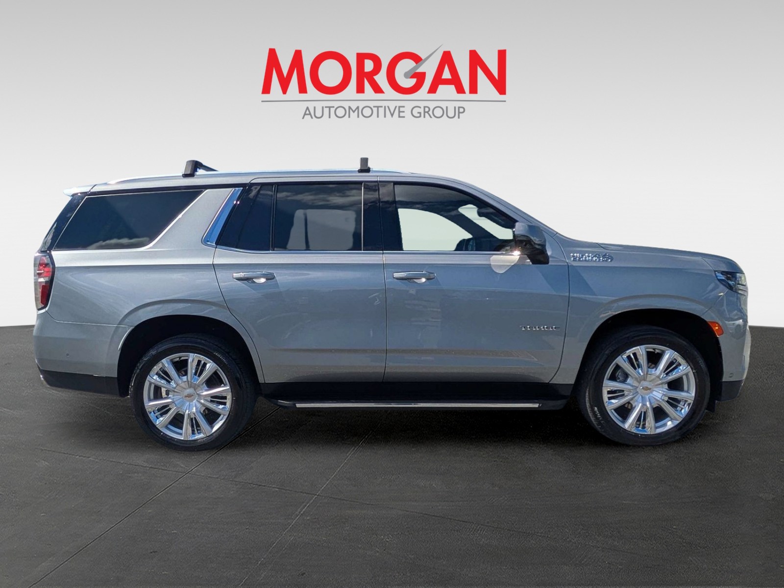 Used 2024 Gray Chevrolet High Country image 7