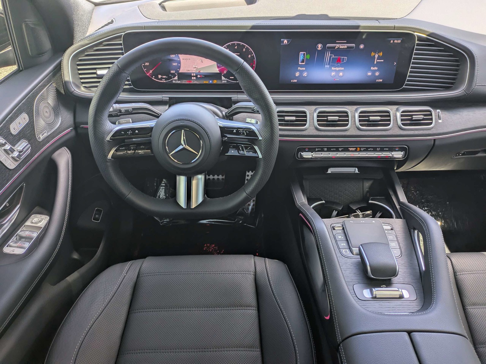Used 2026  Mercedes-Benz GLS 580 image 15