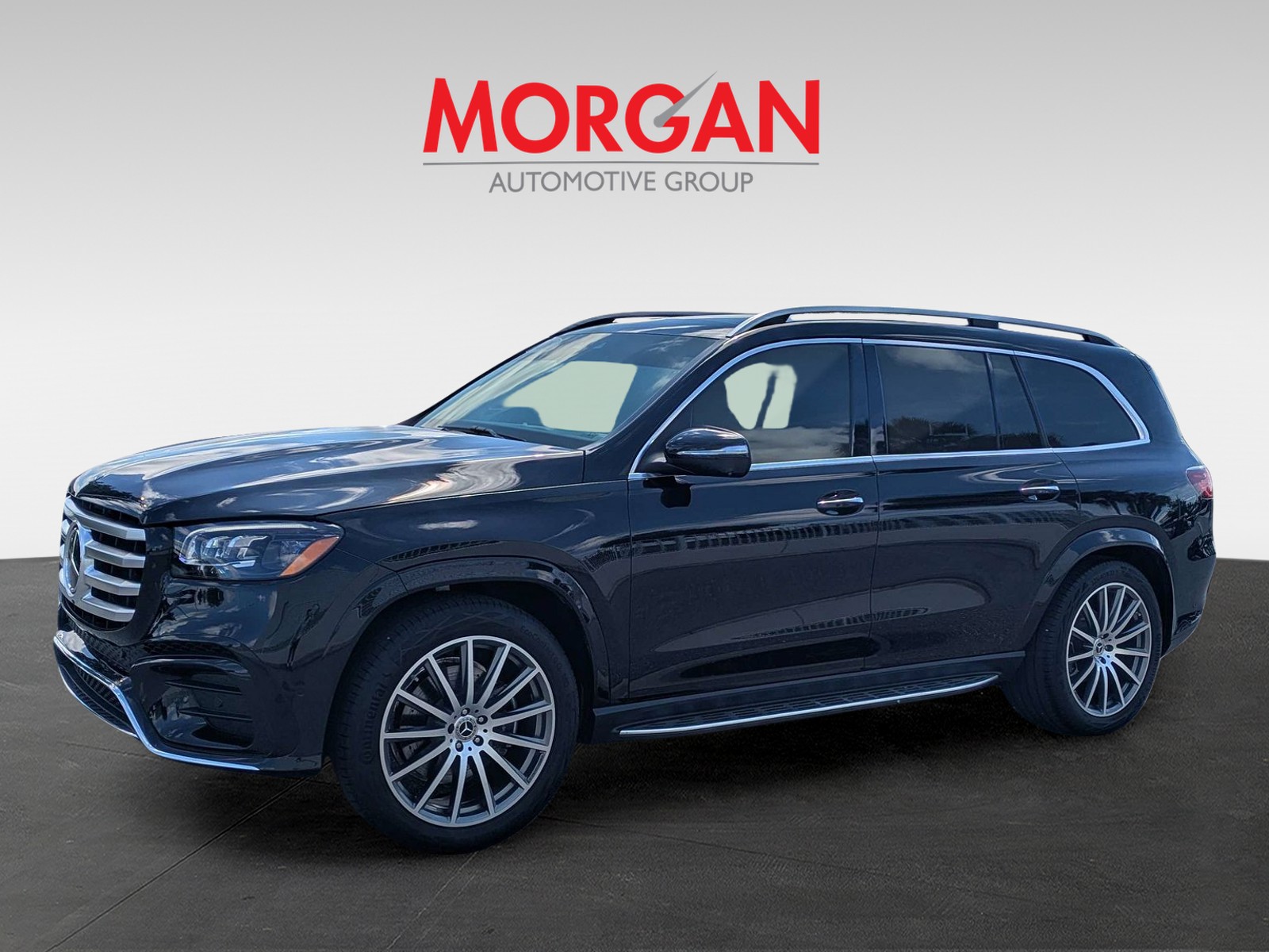 Used 2026  Mercedes-Benz GLS 580 image 2