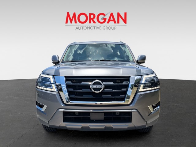 Used 2022 Gray Nissan SV image 9