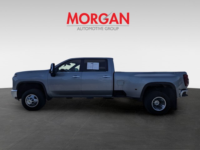 Used 2025 Gray Chevrolet LTZ image 6