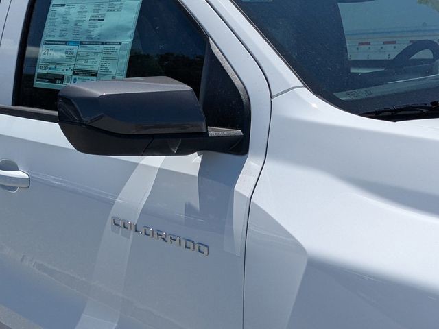 New 2026 White Chevrolet LT image 11