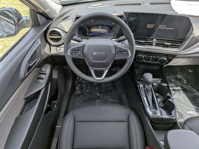 New 2026 Gray Chevrolet ACTIV image 13