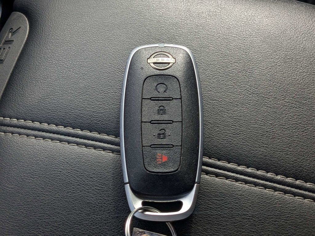 Used 2024 White Nissan SV image 27