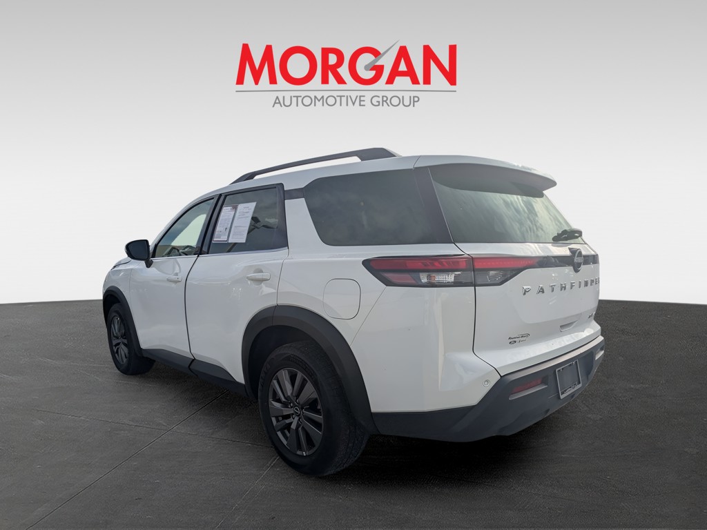 Used 2024 White Nissan SV image 4