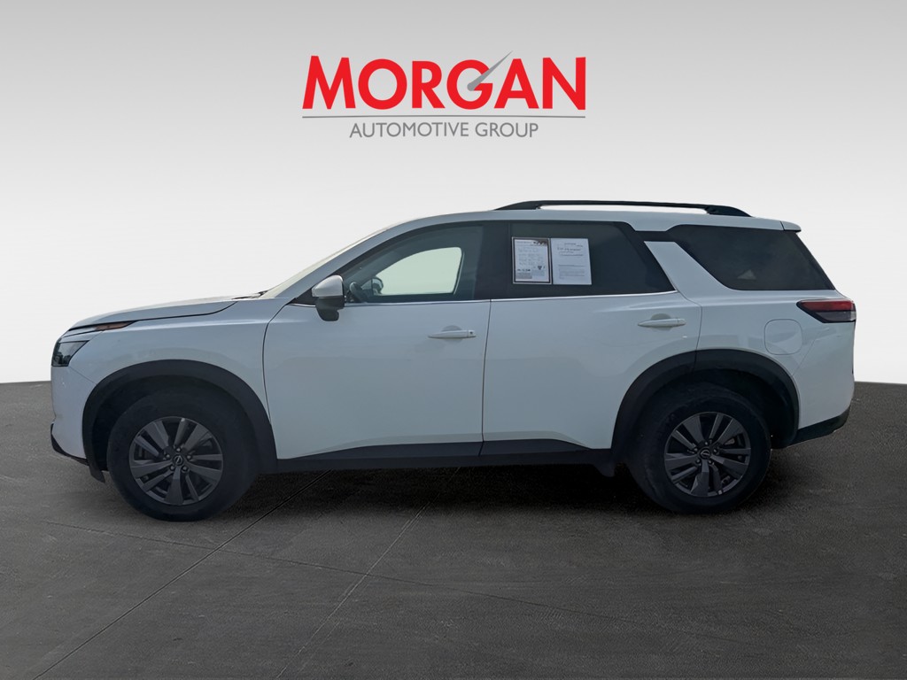 Used 2024 White Nissan SV image 5