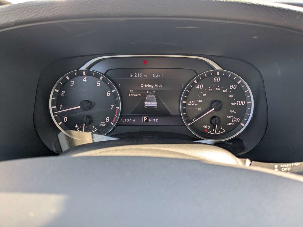 Used 2022 Gray Nissan SV image 26
