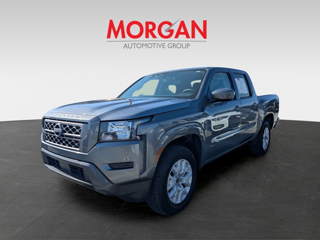 Used 2022 Gray Nissan SV image 6