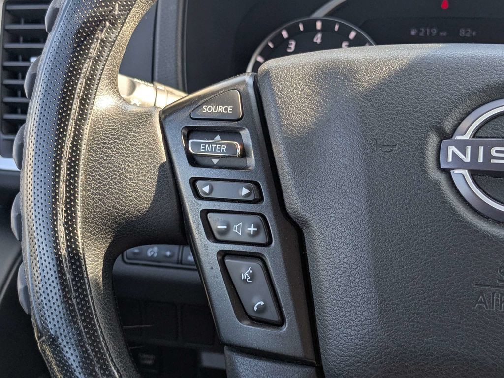 Used 2022 Gray Nissan SV image 22
