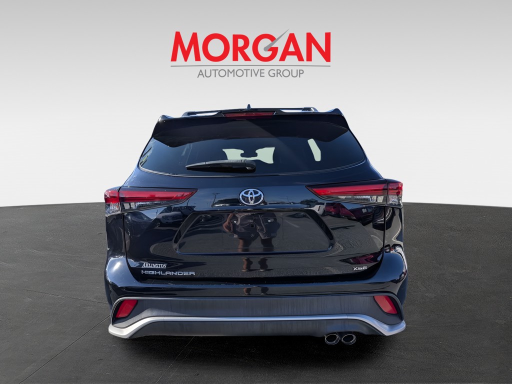 Pre-Owned 2021 Toyota Highlander XSE 4D Sport Utility in #IL06514A