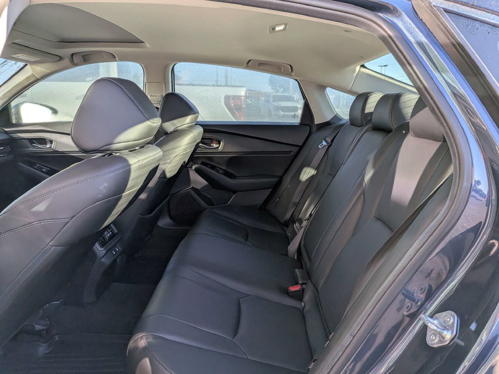 Used 2024  Honda Touring image 12