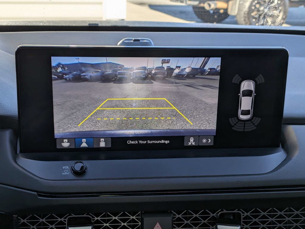 Used 2024  Honda Touring image 29