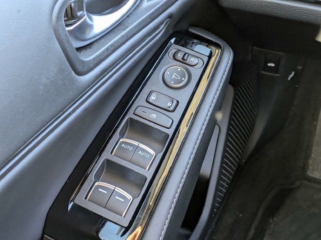 Used 2024  Honda Touring image 19