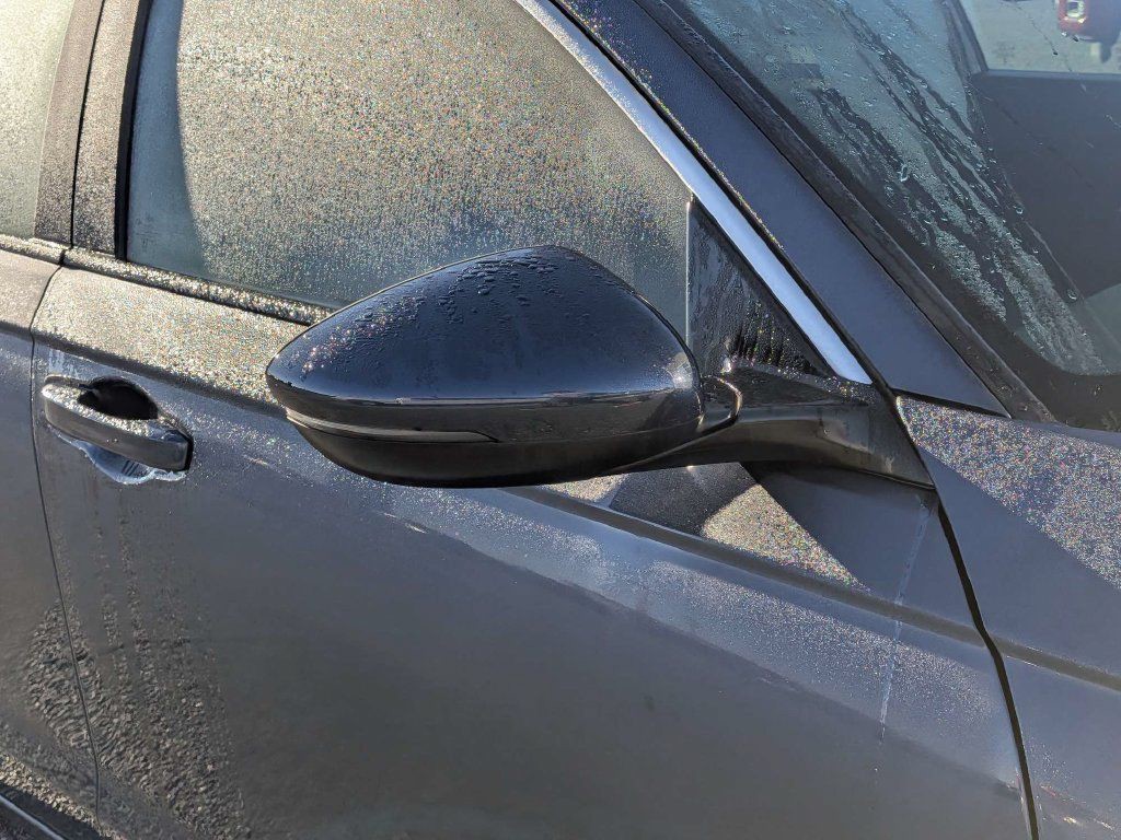 Used 2024  Honda Touring image 10