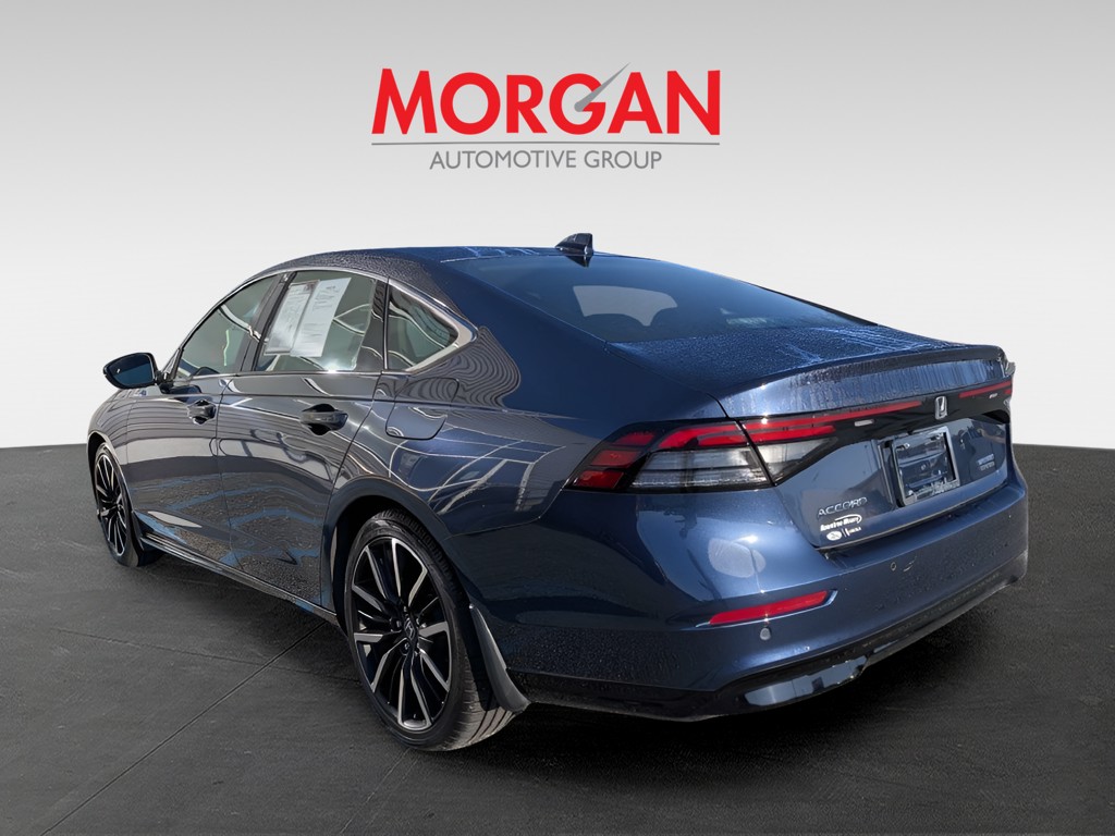 Used 2024  Honda Touring image 5