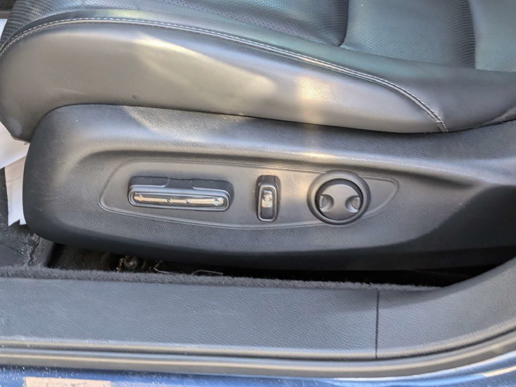 Used 2024  Honda Touring image 18