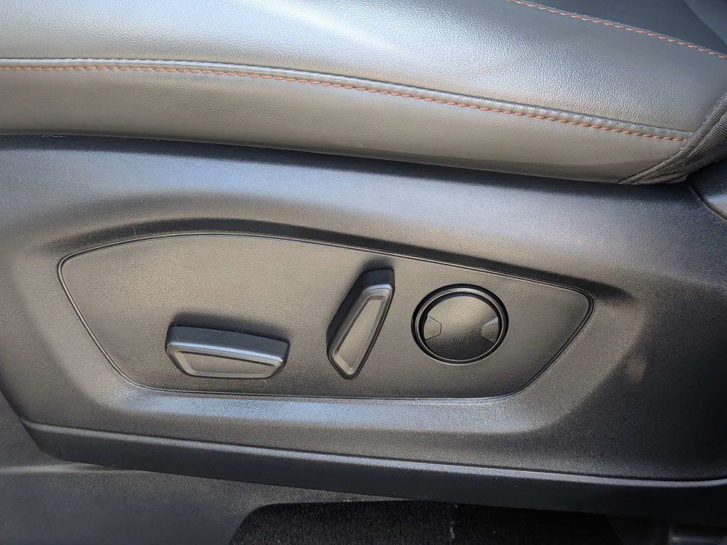 Used 2025 Gray Ford Active image 20