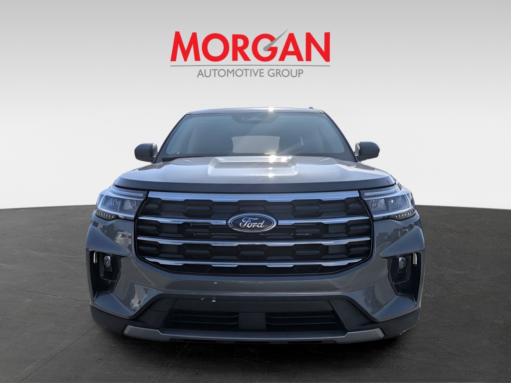 Used 2025 Gray Ford Active image 8
