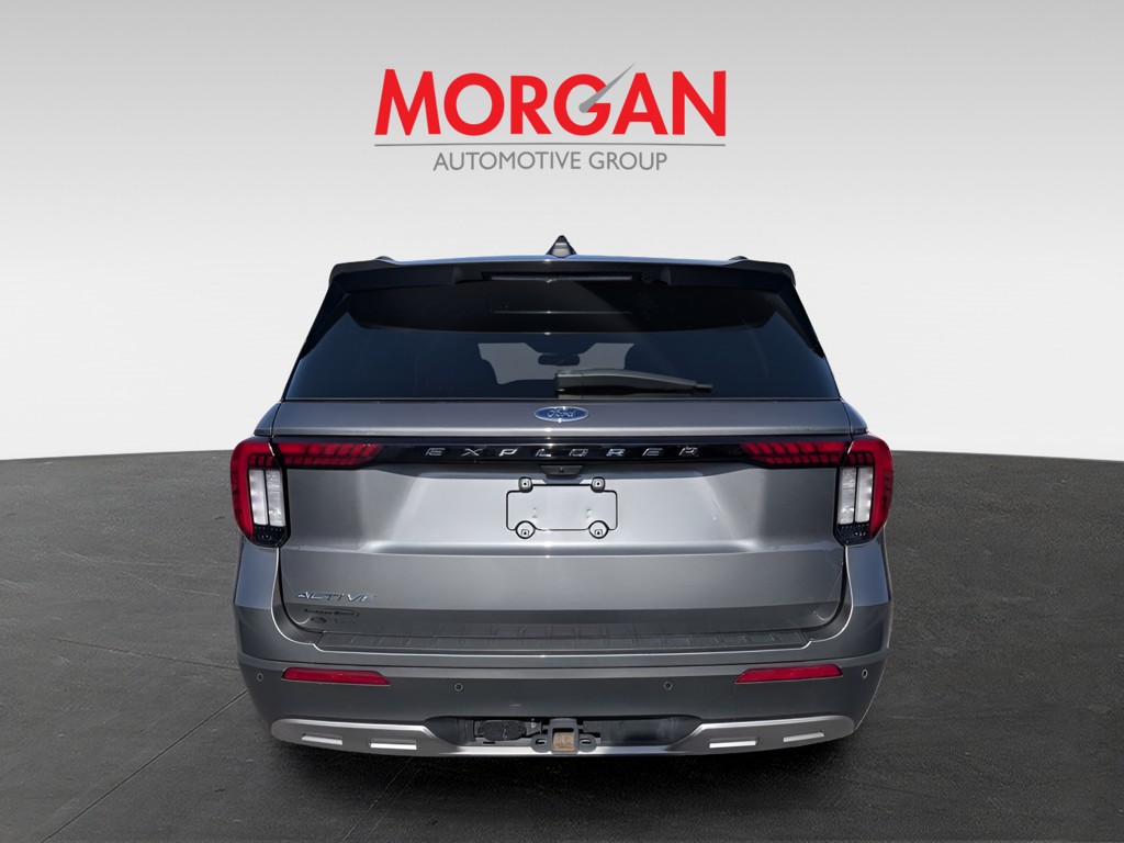 Used 2025 Gray Ford Active image 4