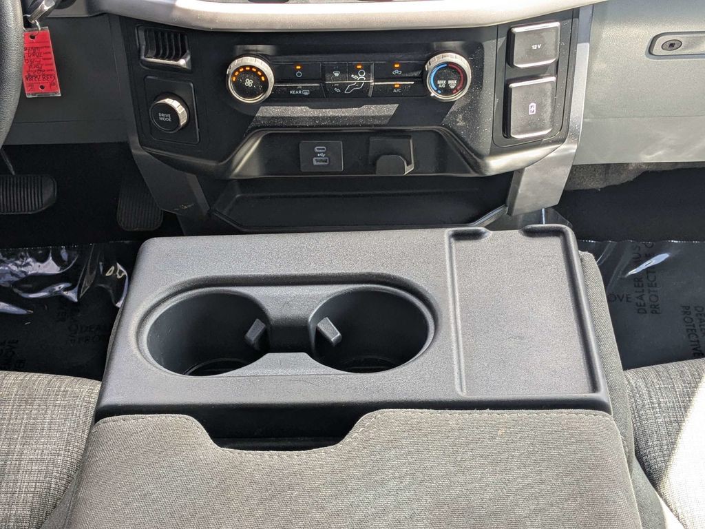 Used 2023 White Ford XLT image 18