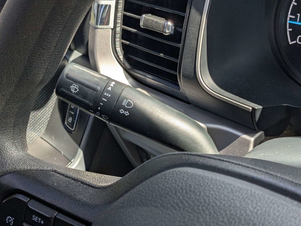 Used 2023 White Ford XLT image 24