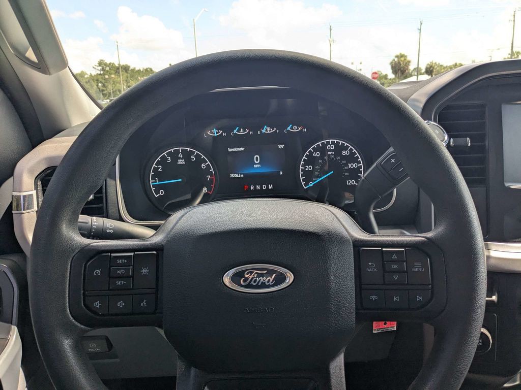 Used 2023 White Ford XLT image 21