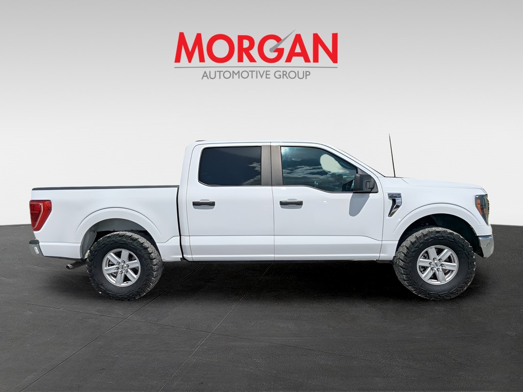 Used 2023 White Ford XLT image 3