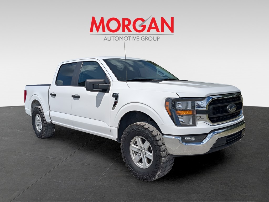 Used 2023 White Ford XLT image 2