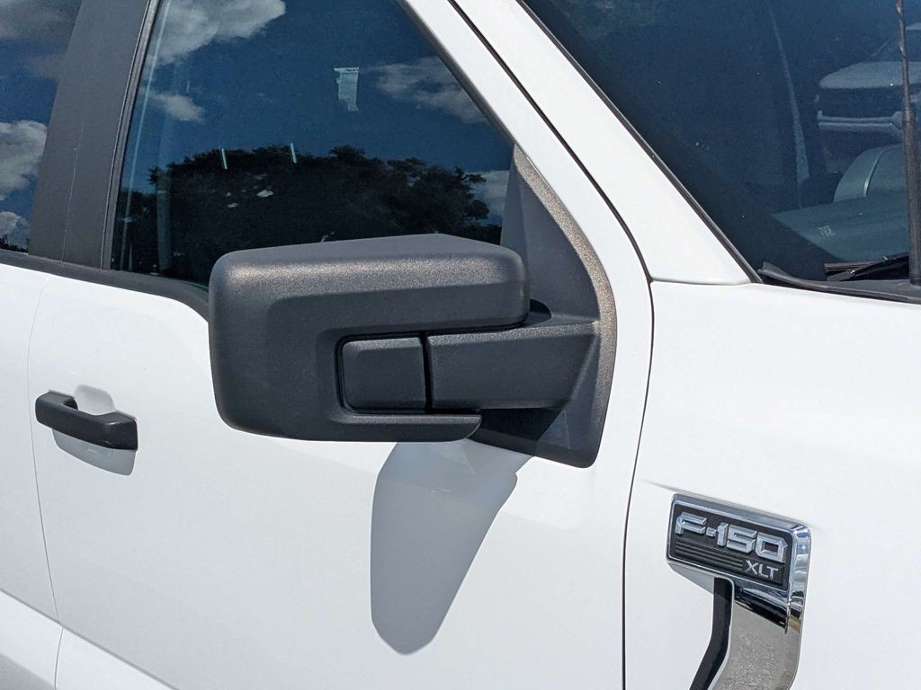 Used 2023 White Ford XLT image 11