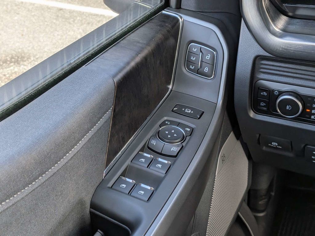 New 2026 White Ford Lariat image 20