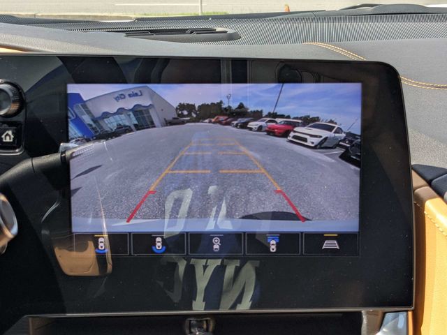 Used 2020 White Chevrolet Stingray image 27