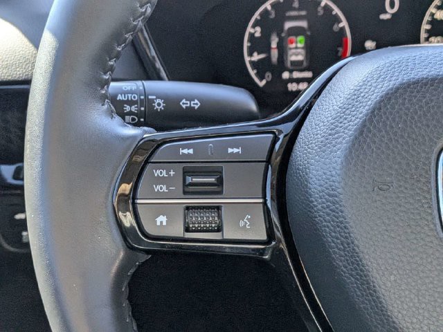 Used 2024  Honda EX-L image 21