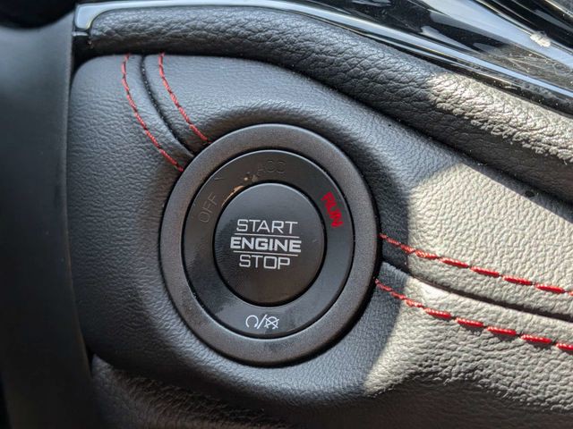 Used 2025 White/off-white Dodge R/T 20th Anniversary Plus image 28