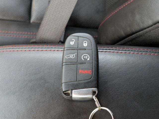 Used 2025 White/off-white Dodge R/T 20th Anniversary Plus image 30