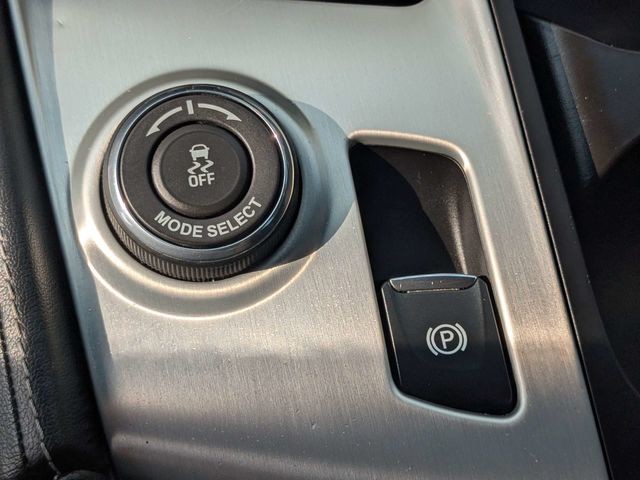 Used 2016 Black Chevrolet Stingray Z51 image 23
