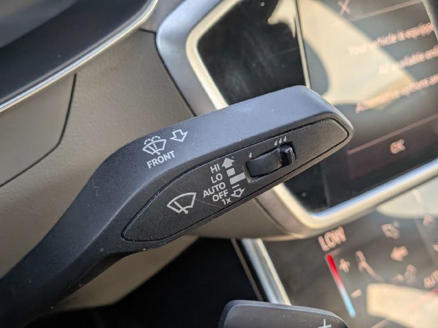 Used 2024  Audi 45 Premium Plus image 25