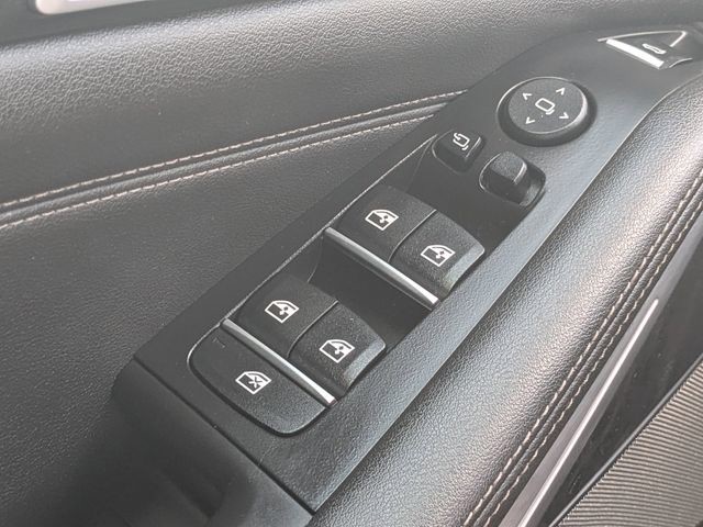 Used 2025 Black BMW xDrive40i image 27