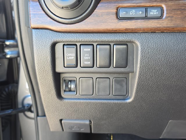 Certified Used 2023 Gray Nissan Platinum Reserve image 30