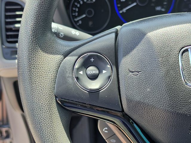 Used 2021 Silver Honda LX image 27