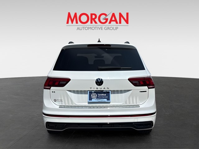 Used 2024 White Volkswagen 2.0T SE R-Line Black image 5
