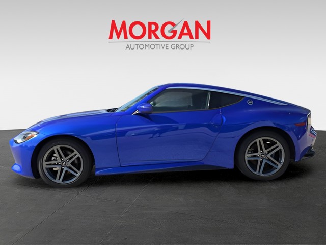New 2026 Blue Nissan Sport image 4