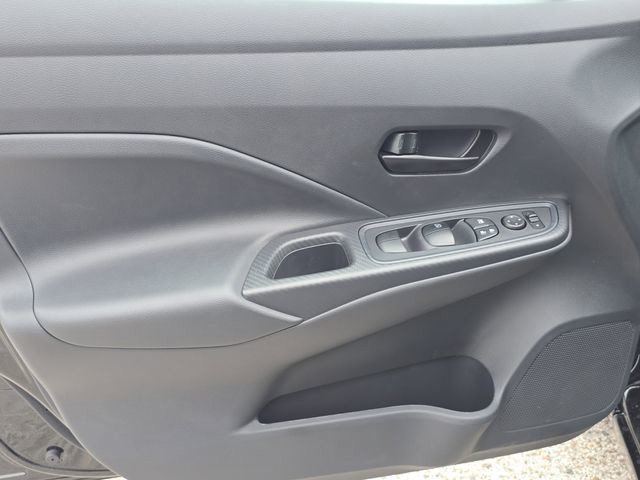 Used 2025 Black Nissan 1.6 S image 19