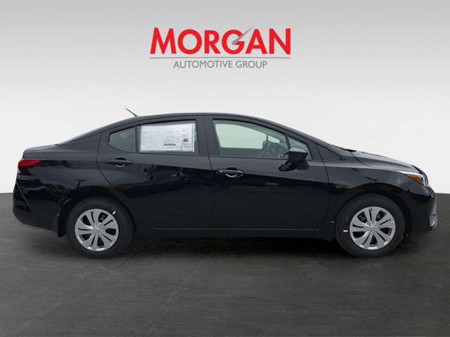 Used 2025 Black Nissan 1.6 S image 9