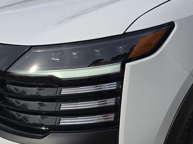 New 2026 White Nissan SV image 10