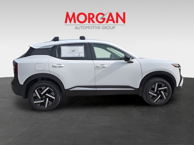 New 2026 White Nissan SV image 9