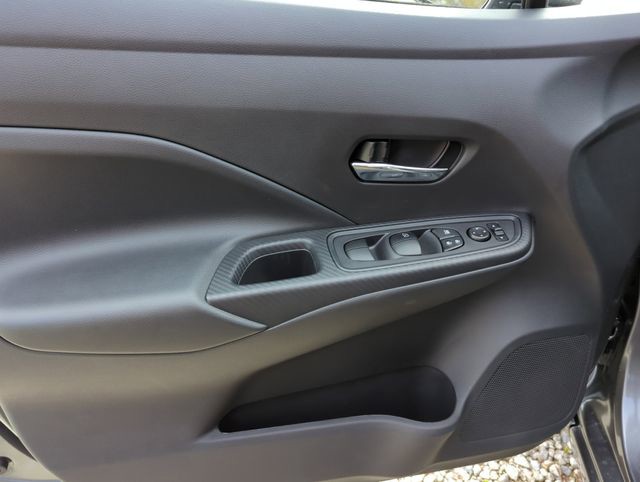 Used 2025 Gray Nissan 1.6 SV image 19