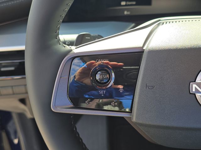New 2026 Blue Nissan SL image 32