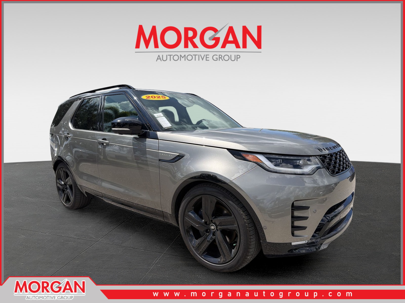 2025 Land Rover Discovery Dynamic SE