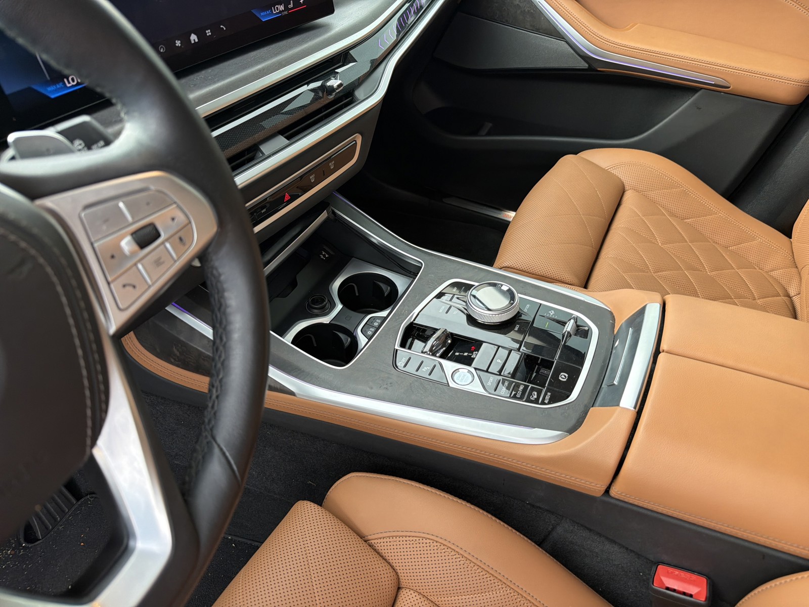 Certified Used 2025 Black BMW xDrive40i image 25