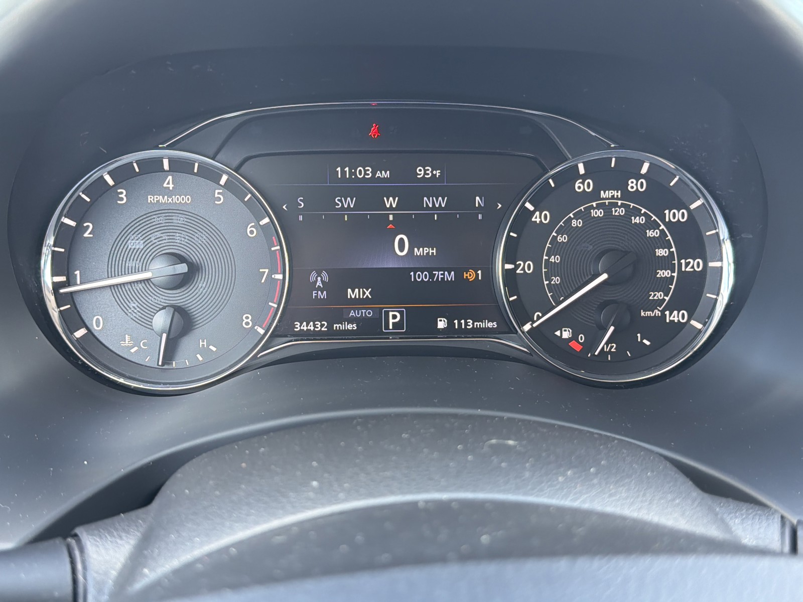 Used 2022 Gray INFINITI LUXE image 37
